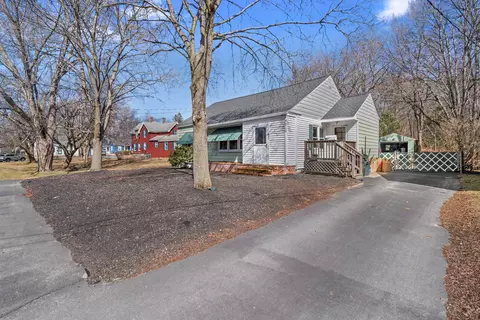 204 S Taylor St, Manchester, NH 03103
