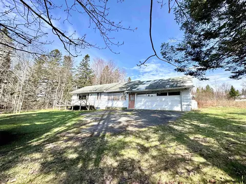 1999 N Main St, Pittsburg, NH 03592