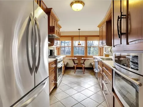 Kitchen - 71-73 Highlands Dr, Williston, VT 05495 photo 1 of 3