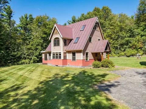 Exterior - 71-73 Highlands Dr, Williston, VT 05495 photo 6 of 9