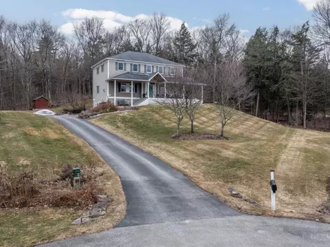 235 Winter Haven Rd, Shelburne, VT 05482