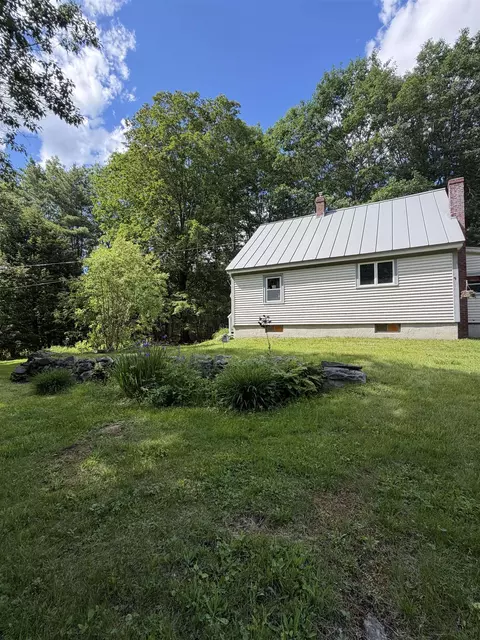 9 Whispering Winds Way, Canaan, NH 03741