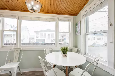 Dining - 15 Riverview Ter, Hampton, NH 03842 photo 2 of 3
