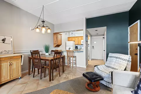 201 Old Mill Rd #A7, Killington, VT 05751