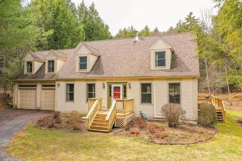 307 Winterbird Rd, Stowe, VT 05672