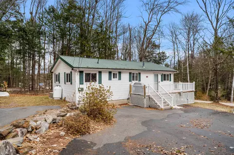 11 Avalon Rd, Farmington, NH 03835