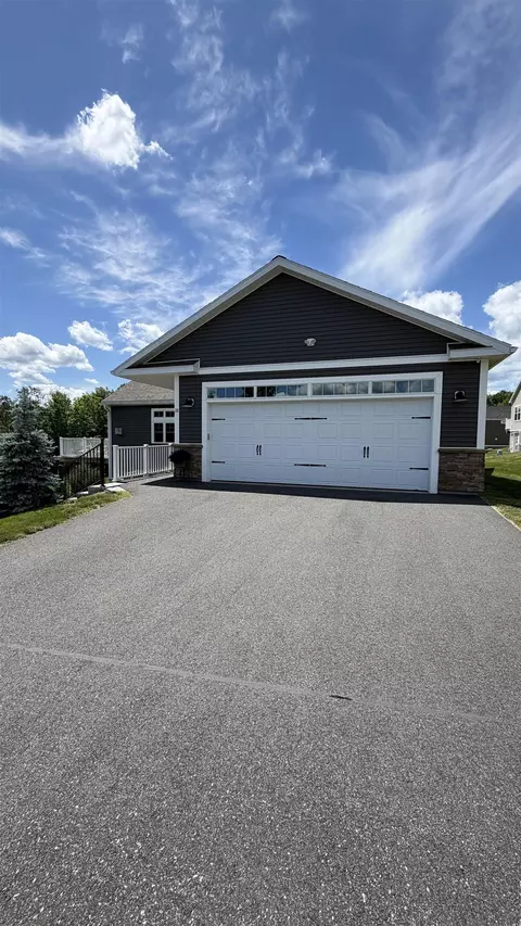 Exterior - 28 Alex Dr, Barre, VT 05641 photo 6 of 15