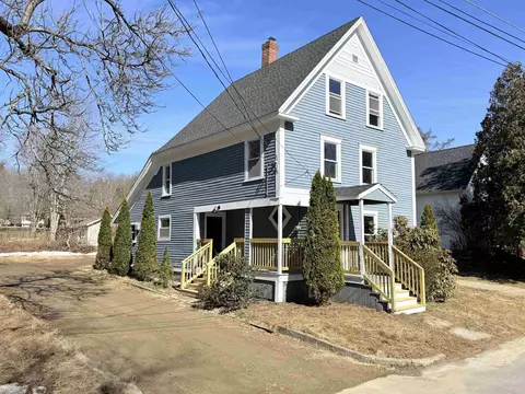 30 Sweatt St, Boscawen, NH 03303