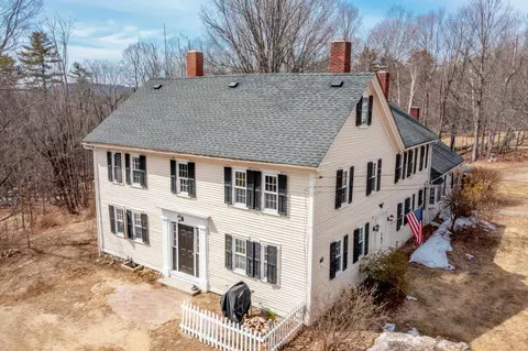 60 Winona Rd, Meredith, NH 03253