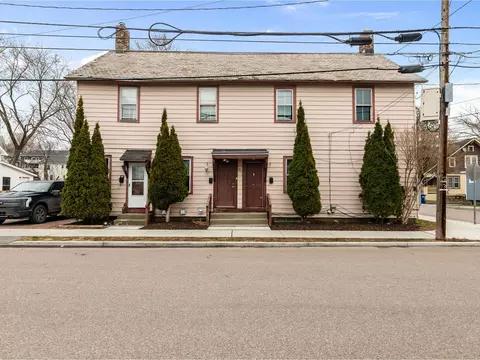 31 West Ln, Winooski, VT 05404