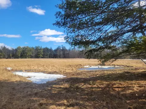 446 Province Rd # B, Barnstead, NH 03218