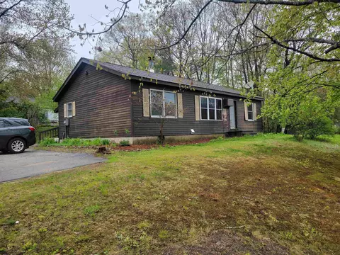 12 Chestnut Cir, Loudon, NH 03307