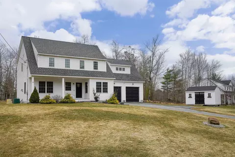 67 Copp Dr, Fremont, NH 03044