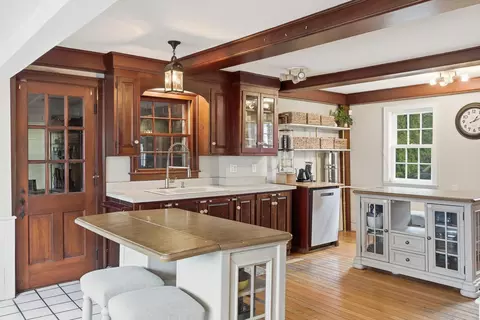 Kitchen - 134 Range Rd, Windham, NH 03087 photo 5 of 5
