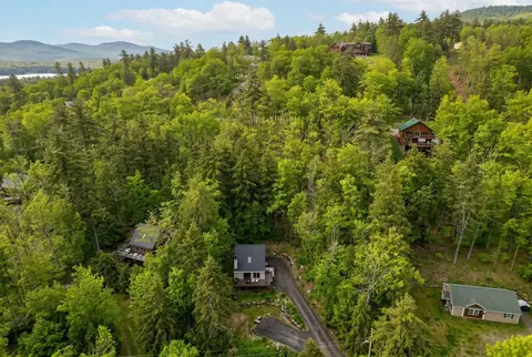 19 Jungfrau Rd, Madison, NH 03849