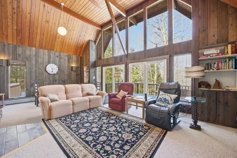 70 Spring Hill Rd, Campton, NH 03223