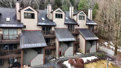 70 Mountains Edge Rd #603, Brownsville, VT 05037