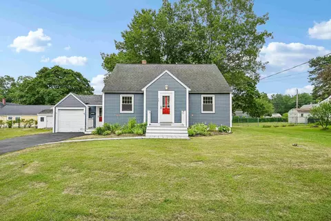 20 Doris Ave, Portsmouth, NH 03801