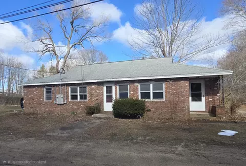 773 Salmon Falls Rd, Rochester, NH 03868
