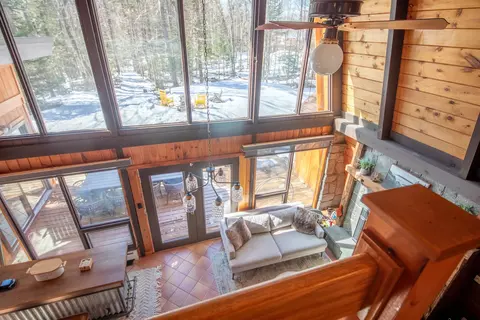 250 Valley View Rd, Dover, VT 05356