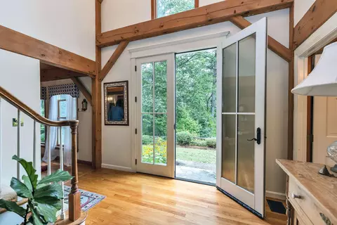 11 Kasey Dr, Milford, NH 03055