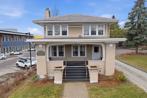 308 College St, Burlington, VT 05401
