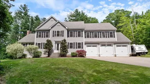 16 Horseshoe Rd, Windham, NH 03087