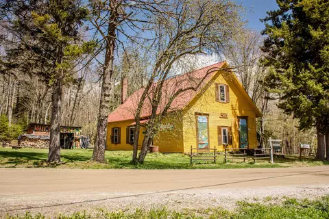 4020 N Fayston Rd, Fayston, VT 05660