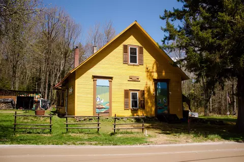 4020 N Fayston Rd, Fayston, VT 05660