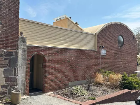 267 Pearl St #A-2, Burlington, VT 05401