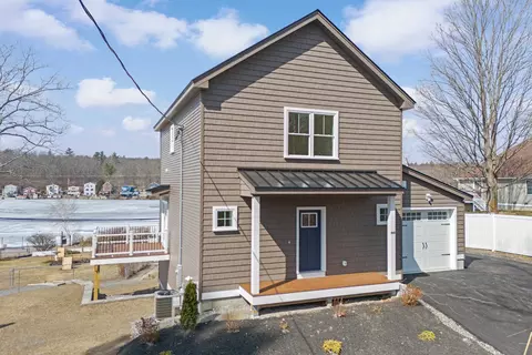 96 Shadow Lake Rd UNIT 2 - REAR, Salem, NH 03079