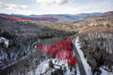 4 St Martins Dr #MAP R12/PARCEL 133 & MAP V01, Jackson, NH 03846