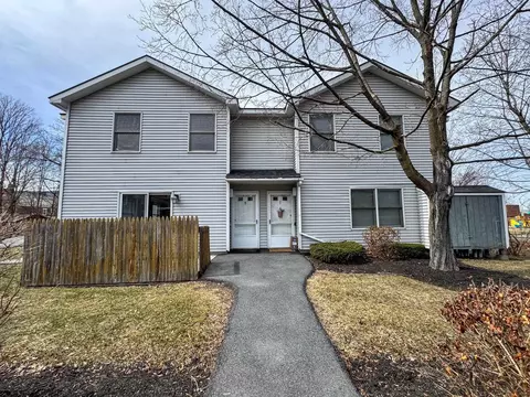 106 Park St #2, Bennington, VT 05201