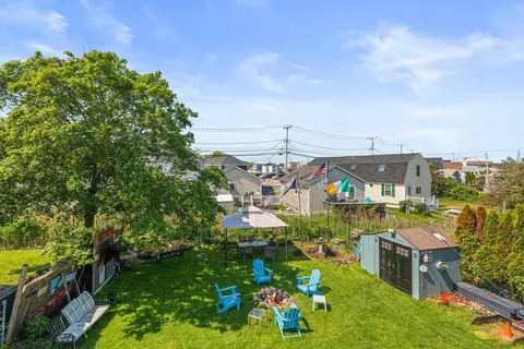 Exterior - 29 Nudd Ave #A, Hampton, NH 03842 photo 6 of 6