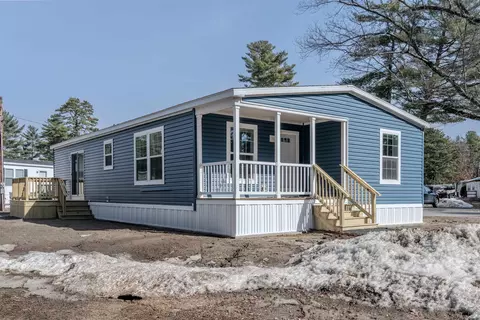38 Cedar St, Hinsdale, NH 03451