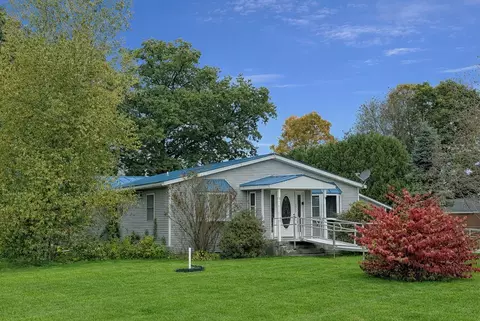 2849 Dartmouth College Hwy, Haverhill, NH 03774