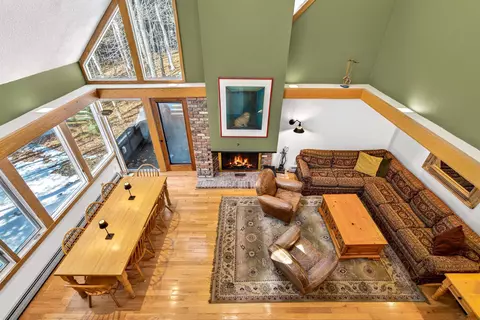 Living - 74 Pond View Rd, Winhall, VT 05340 photo 3 of 6