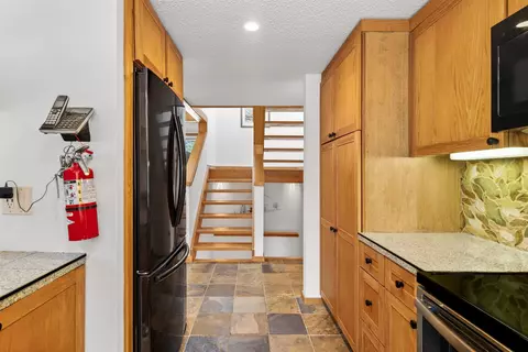 Entry Way - 74 Pond View Rd, Winhall, VT 05340 photo 1 of 3