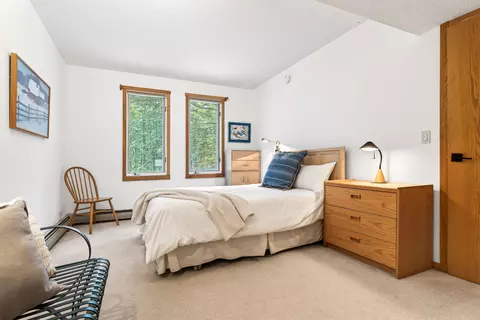 Bedroom - 74 Pond View Rd, Winhall, VT 05340 photo 8 of 11
