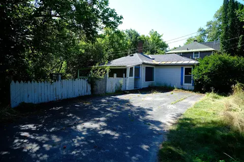 166 Hooker Hill Rd, Saint Johnsbury, VT 05819