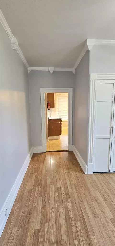 Entry Way - 25 Intervale Ave, Burlington, VT 05401 photo 1 of 1