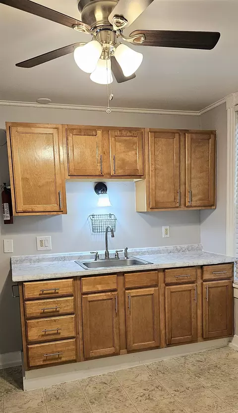 Kitchen - 25 Intervale Ave, Burlington, VT 05401 photo 13 of 13
