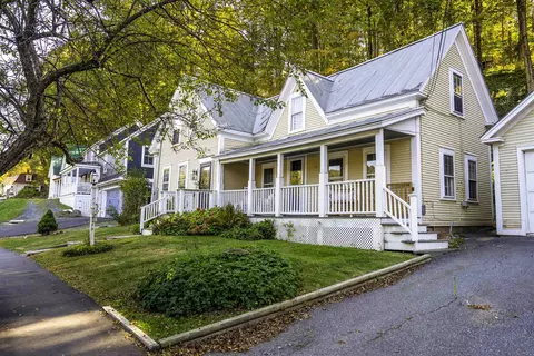 37 South St, Woodstock, VT 05091