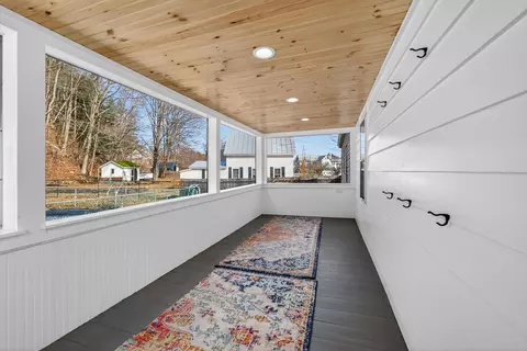 1668 Hartford Ave, Hartford, VT 05001