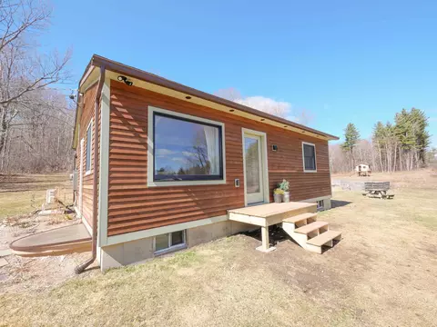 26 Merrill Spring Rd, Tinmouth, VT 05773