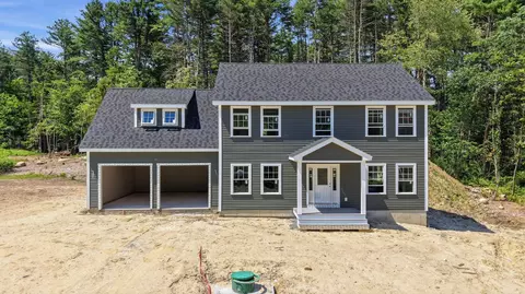 78 Gowing Rd, Hudson, NH 03051