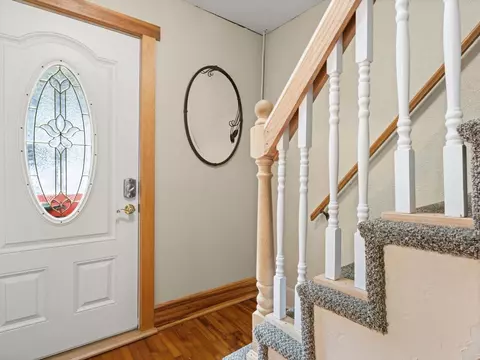 Entry Way - 2147 N Williston Rd, Williston, VT 05495 photo 3 of 3