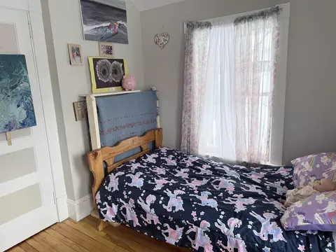 Bedroom - 16 Jefferson Ave, Gilman, VT 05904 photo 4 of 9