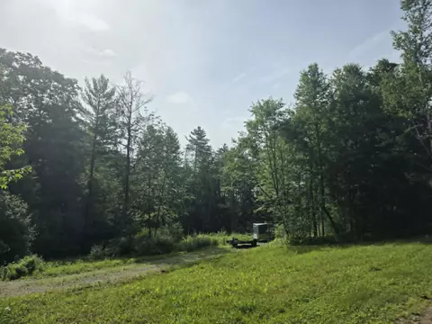 69 Old Haven Ln, Putney, VT 05346