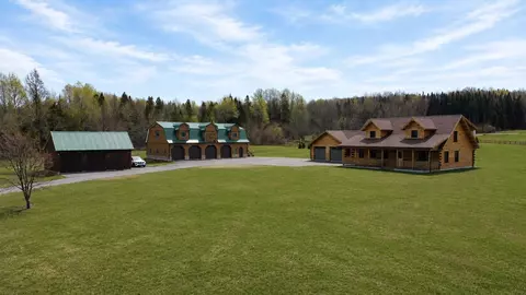 535 Mead Hl, Holland, VT 05830